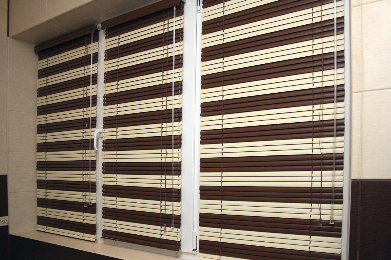 жалюзи горизонтальные для кухни горизонтальные